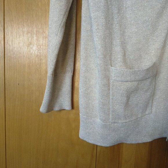 a.n.a. A New Approach Women's Petite Medium Long Sleeve Button Front Cardigan - Picture 4 of 5